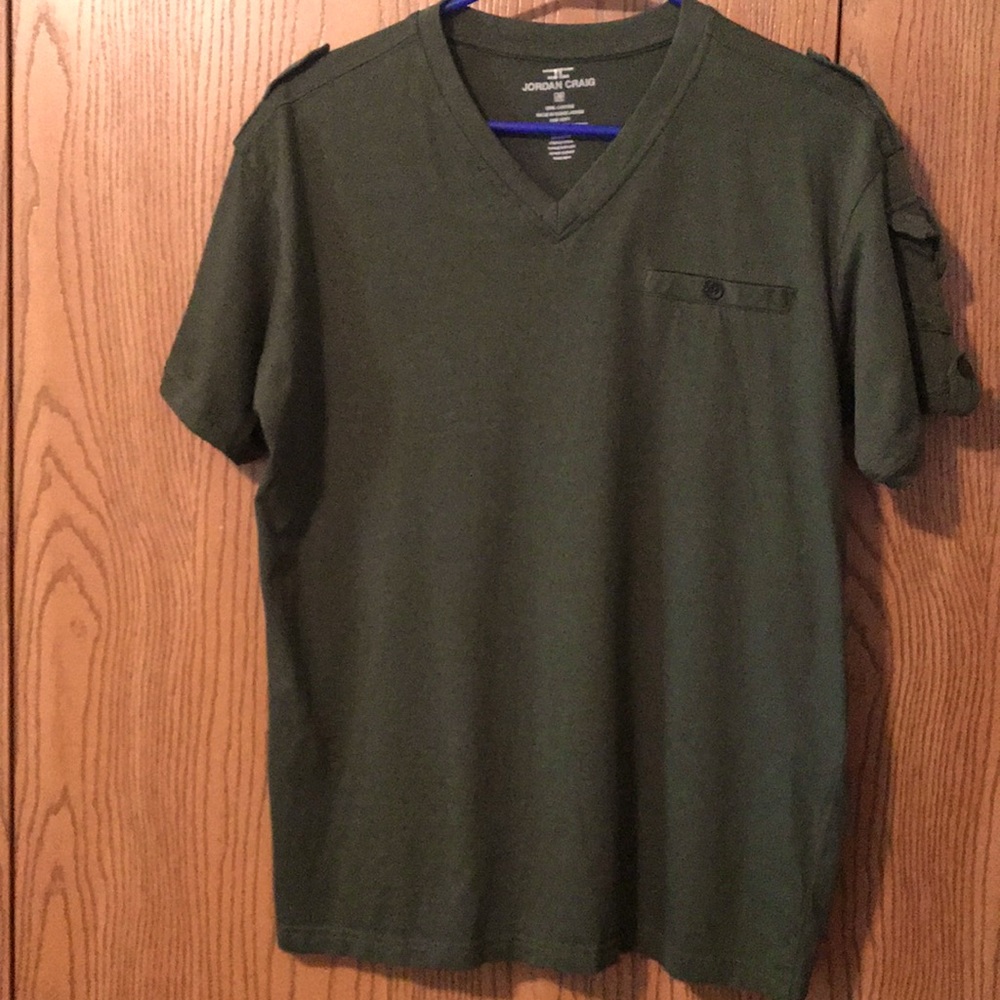 Jordan Craig ,color green ,size M.